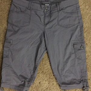 Sonoma gray capris